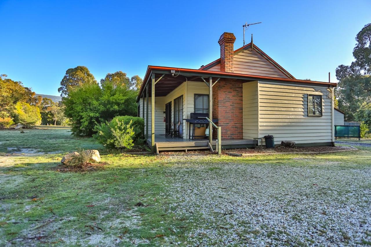 Mountain View Motor Inn & Holiday Lodges Halls Gap Dış mekan fotoğraf