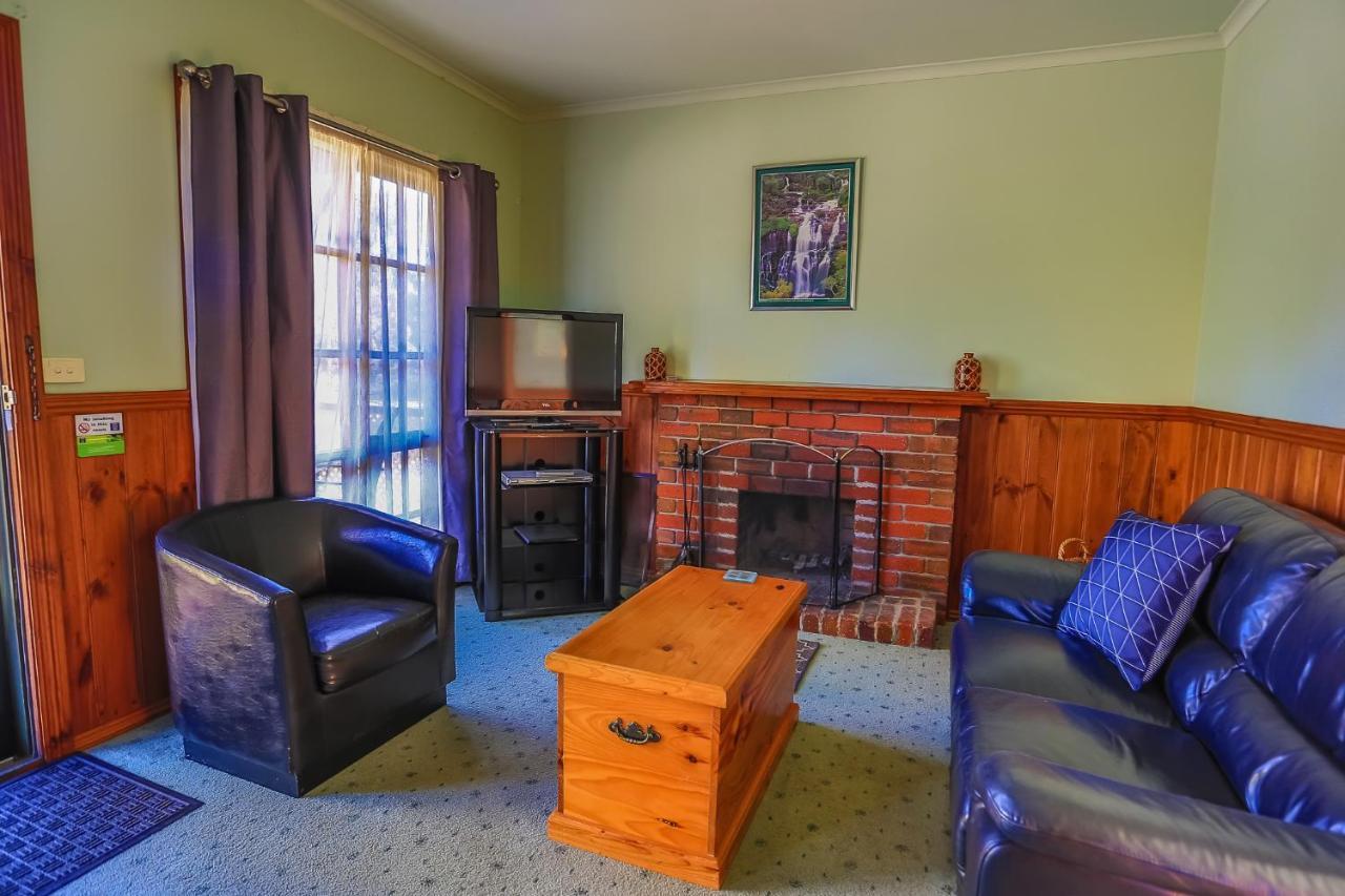 Mountain View Motor Inn & Holiday Lodges Halls Gap Dış mekan fotoğraf