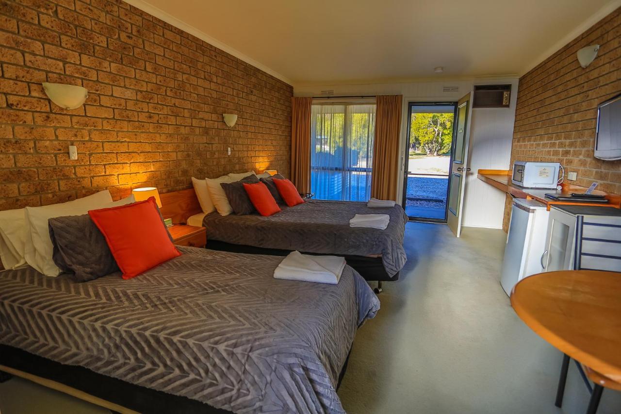 Mountain View Motor Inn & Holiday Lodges Halls Gap Dış mekan fotoğraf