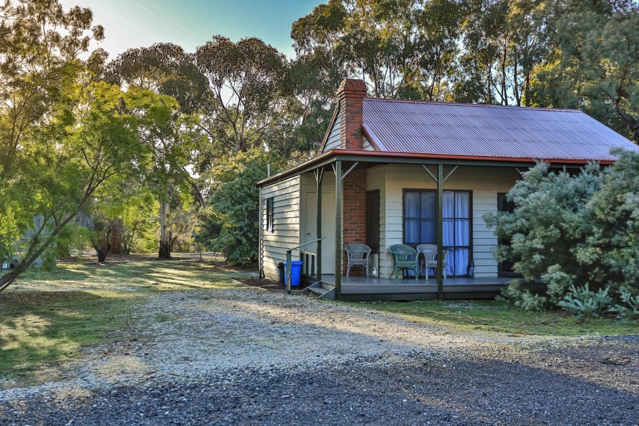 Mountain View Motor Inn & Holiday Lodges Halls Gap Dış mekan fotoğraf
